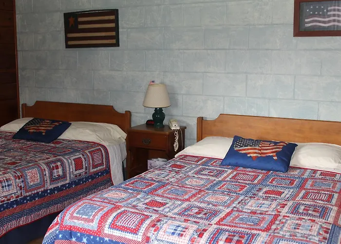 Chateau Motel