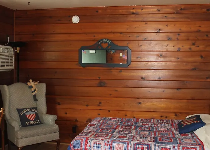 Chateau Motel *